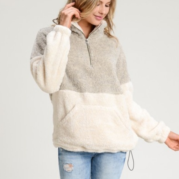 felicias Tops - LAST NEW Taupe Green /Cream Color Block Pull Over